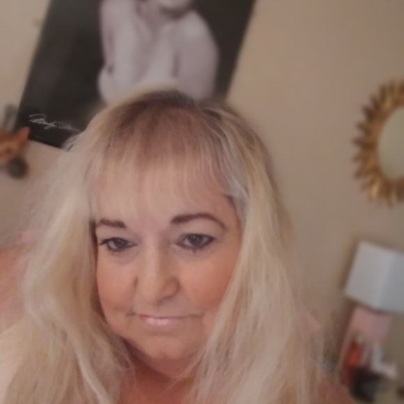 Meet your Posher, Barbara - Picture 2 of 2